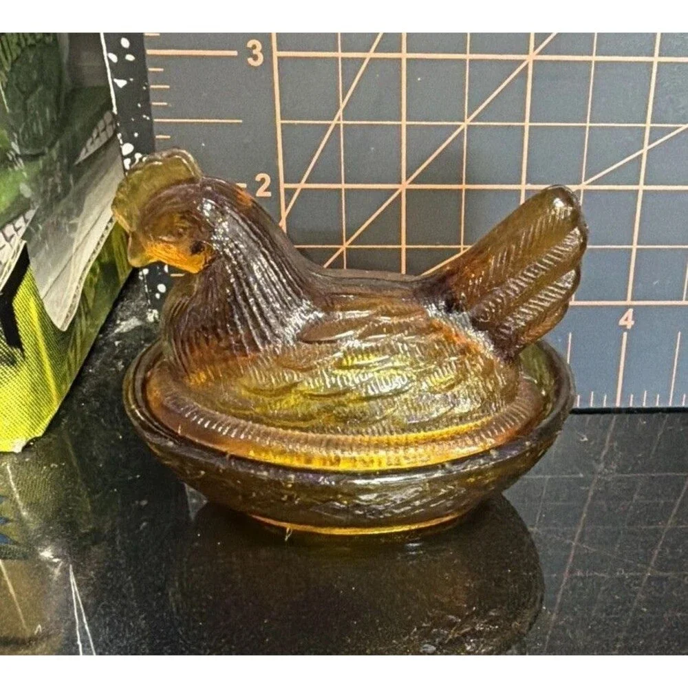 intage Amber Glass Mini Hen on Nest Covered Dish 3 Inch Chicken Trinket